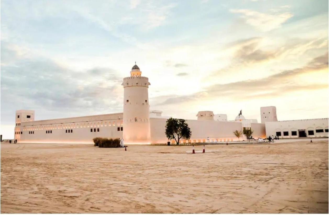 Corniche Street - Stunning Room Abu Dhabi Esterno foto